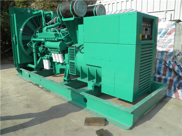 喀喇沁发电车出租-柴油发电机散热器怎样散热