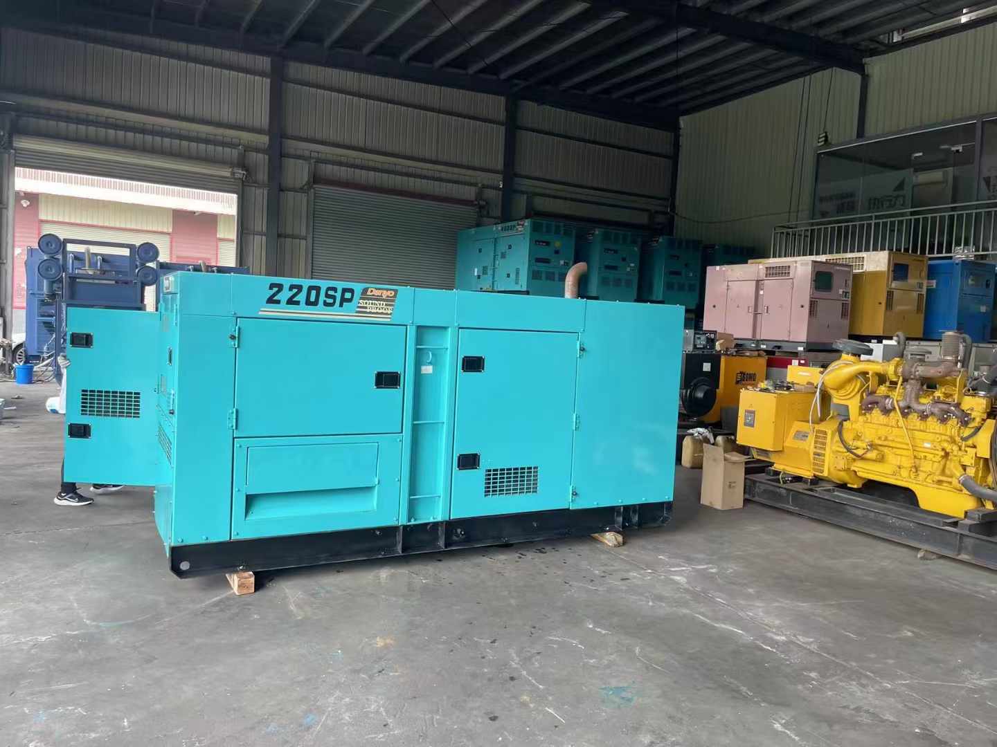喀喇沁800kW 柴油发电机的输出电流波动范围是多少?